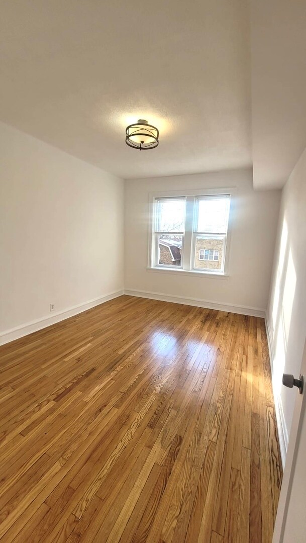 Building Photo - 1107 N Avers Ave