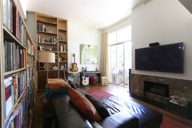 Building Photo - 13232 Fiji Way