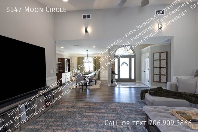 Building Photo - 6547 Moon Cir