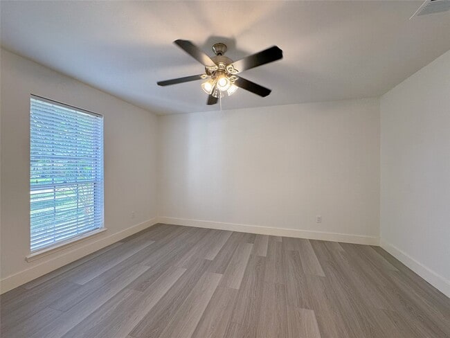 Building Photo - 22206 Goldstone Dr