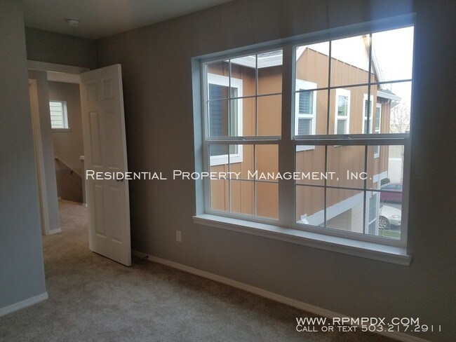 Building Photo - 2 Story Home in Arbor Vineyards neighborhood!