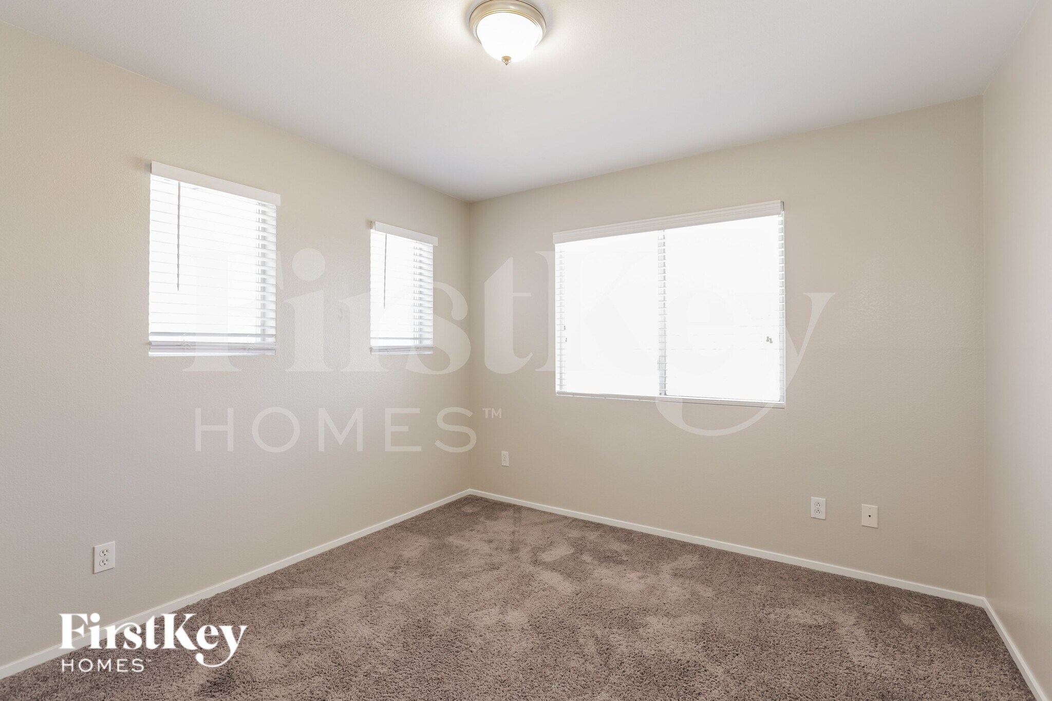 Building Photo - 8227 Shallow River Ct