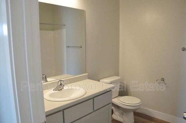 Building Photo - 4076 W 1530 N