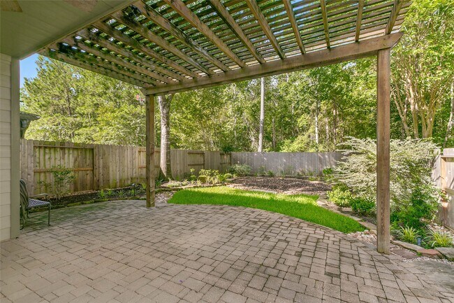 Building Photo - 139 Ledgestone Pl