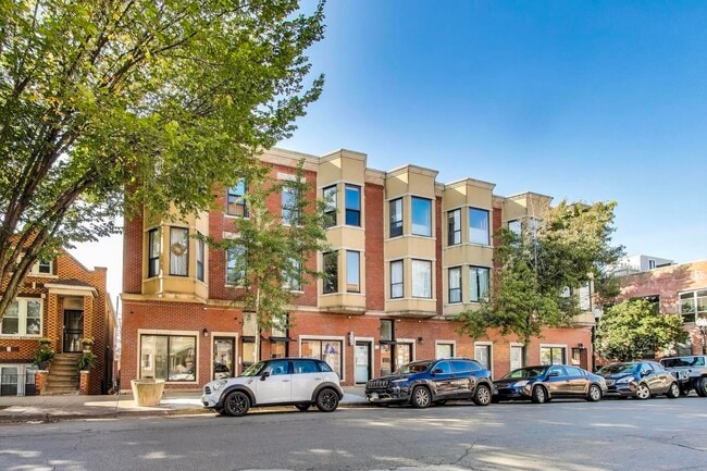 Primary Photo - 2255 W 24th St