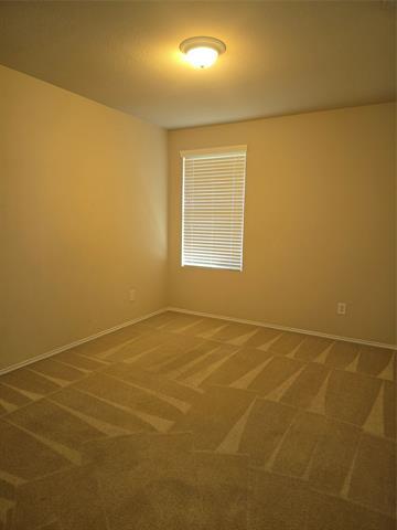 Building Photo - 5750 Crestwood Dr