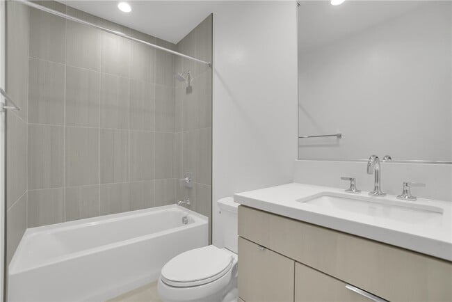 Building Photo - 168 Creation