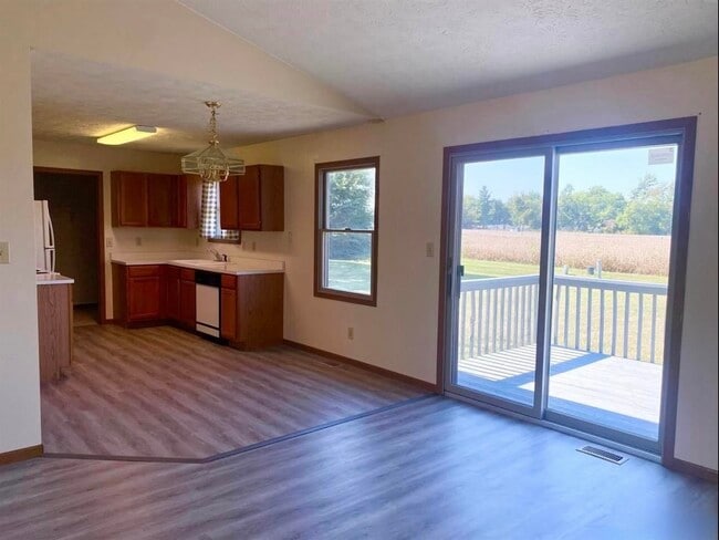 Building Photo - 4855 S Lost St