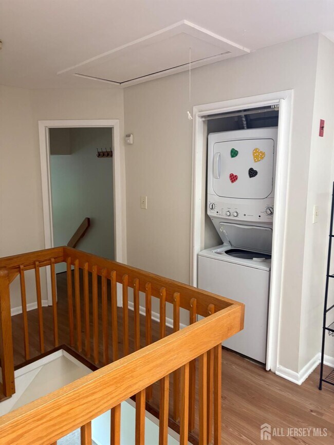 Building Photo - 1112 Schmidt Ln