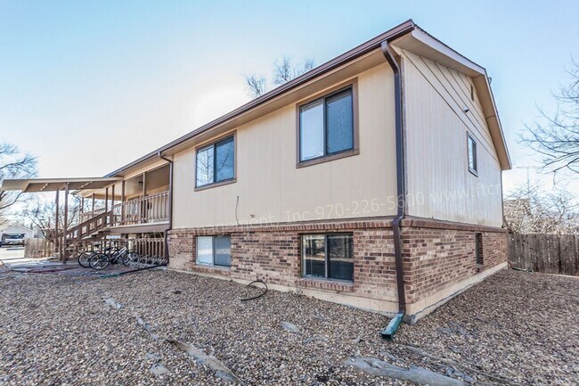 Building Photo - 1244 Maple St