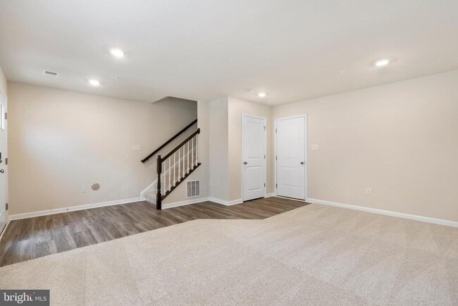 Building Photo - 7106 Delegate Pl