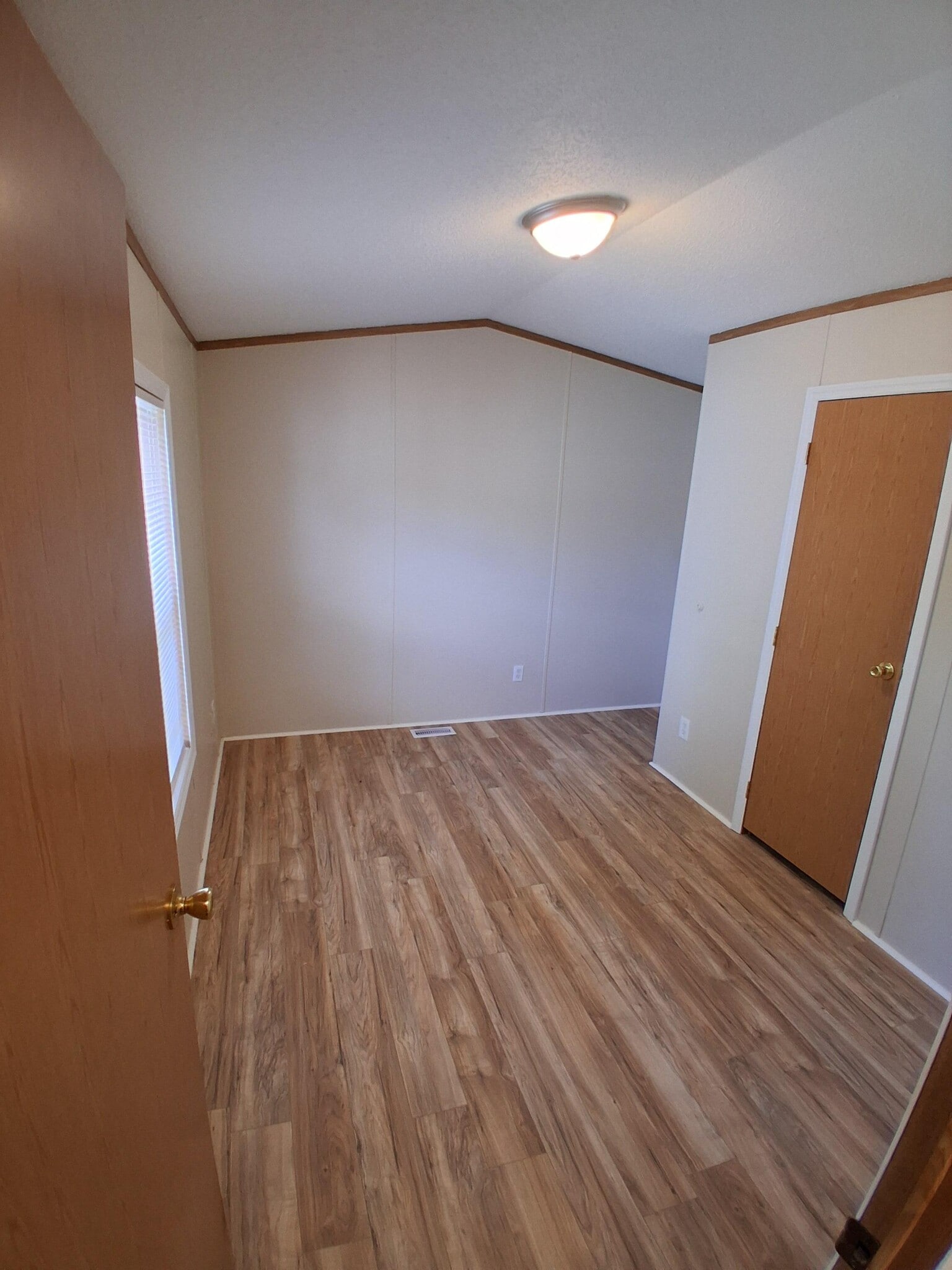 Building Photo - 13 Krista Ln