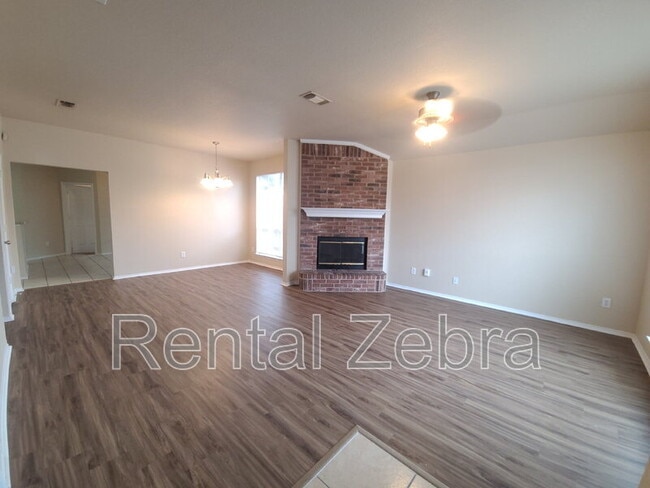 Building Photo - 787 Catalina Dr