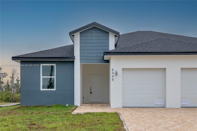 Building Photo - 8448 Dinnano St