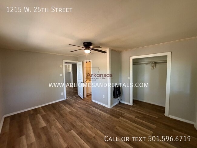Building Photo - 1215 W 25th St