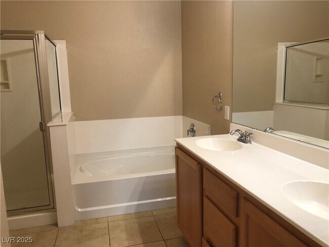 Building Photo - 8777 W Maule Ave