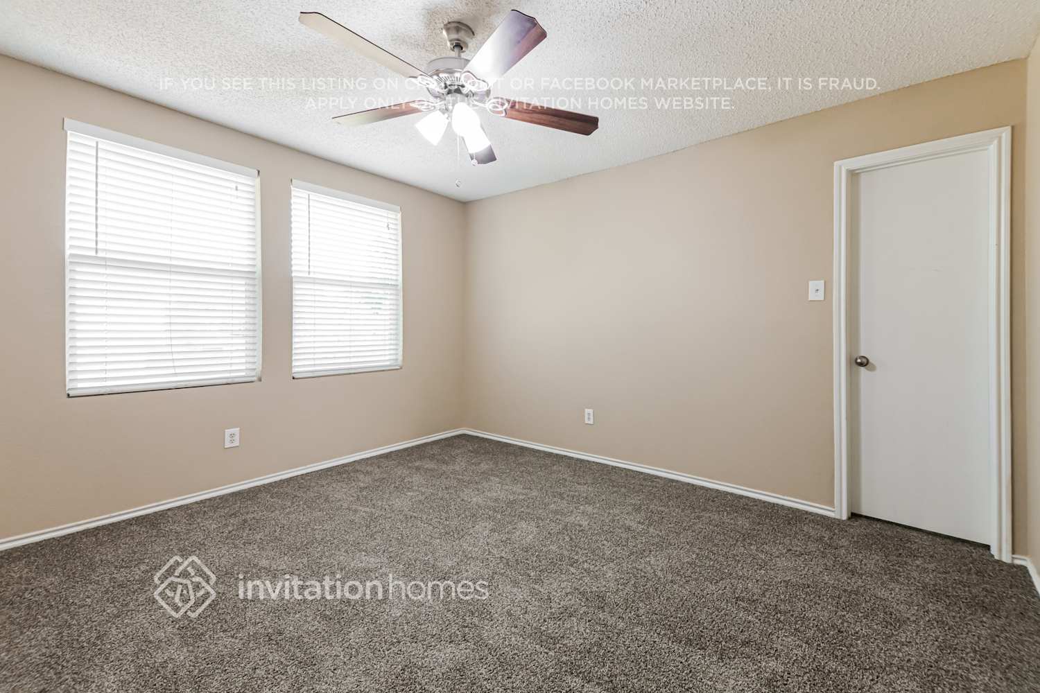 Building Photo - 3450 Post Oak Dr