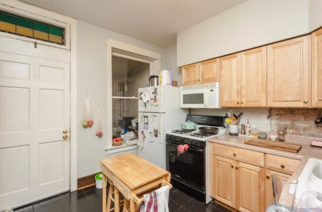 Building Photo - 1210 N Marion Ct