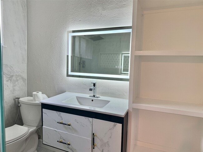 Building Photo - 13318 Ascot Glen Ln