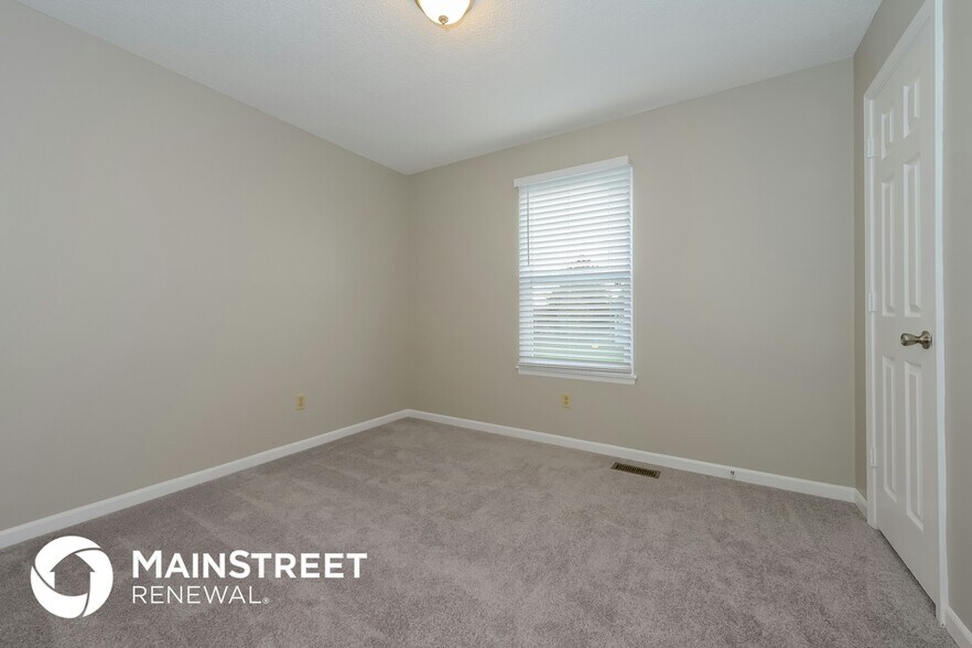 Building Photo - 410 N Cheyenne Dr