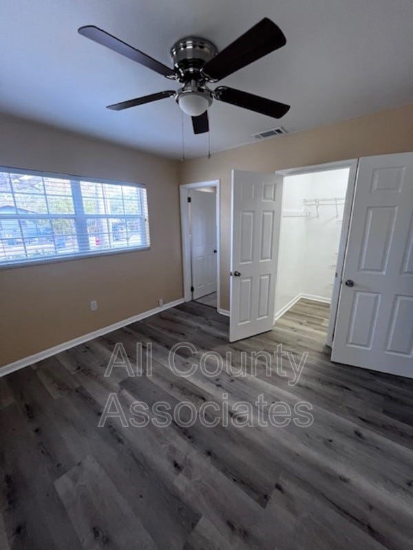 Building Photo - 610 N Walton Ave