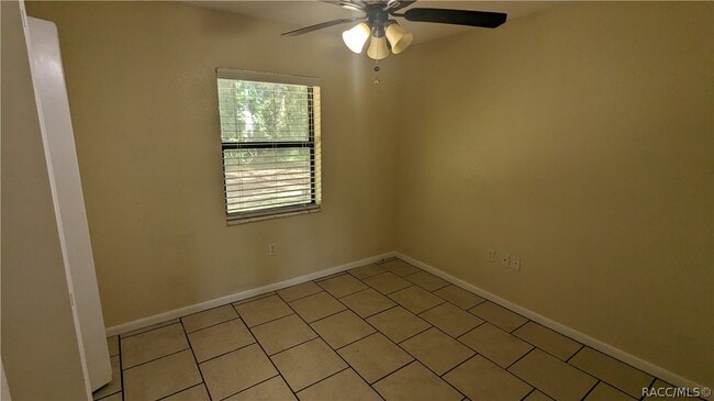 Building Photo - 5351 W Customer Ct