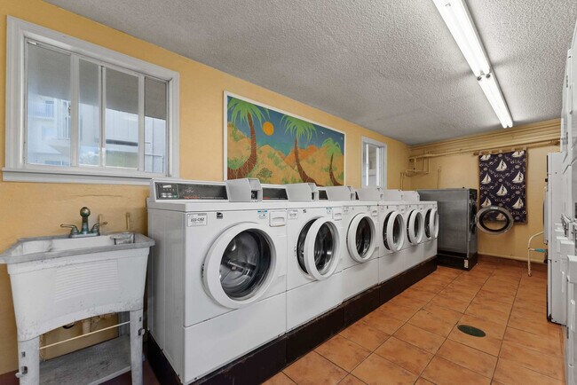 Building Photo - 1 Ocean Trace Rd