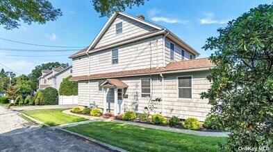 Building Photo - 40 Perry Ave