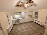 Building Photo - 203 Berkshire Dr