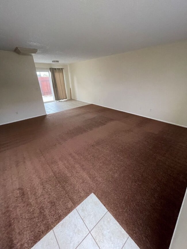 Building Photo - 12719 Navajo Pl