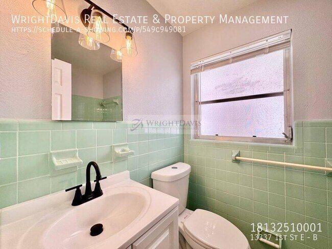 Building Photo - 13337 1st St E