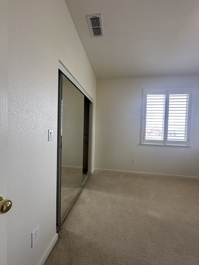 Primary Photo - 25705 Crestfield Dr