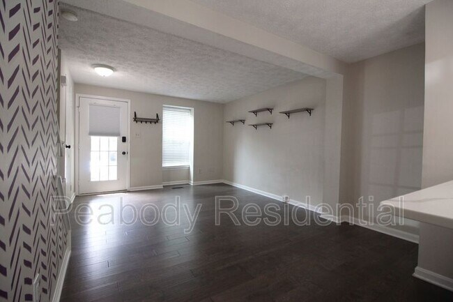 Building Photo - 11916 Fieldthorn Ct