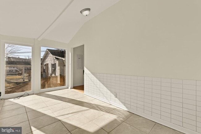 Building Photo - 4606 40th St