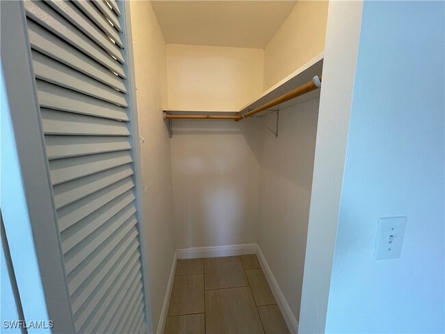 Building Photo - 1400 Pompei Ln