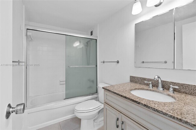 Building Photo - 4747 Collins Ave