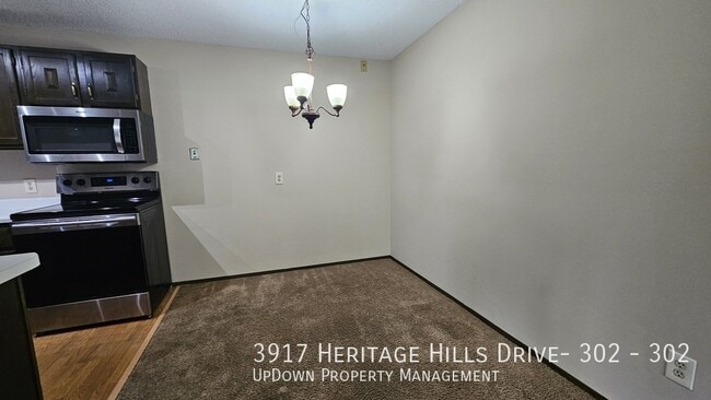 Building Photo - 3917 Heritage Hills Dr