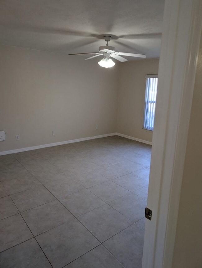 Building Photo - 36 Spring Meadows Dr