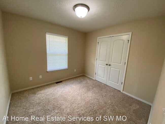 Building Photo - 3 br, 2 bath House - 3124 W Golden Valley