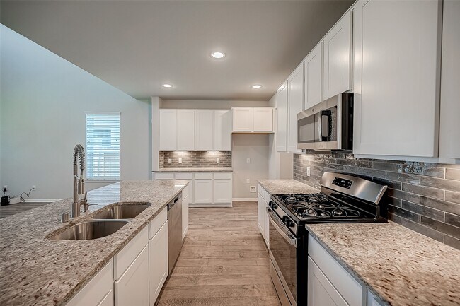 Building Photo - 3423 Hackberry Tree Ln