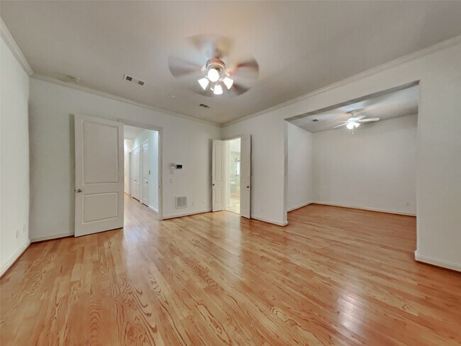 Building Photo - 9530 Pemberton Trce
