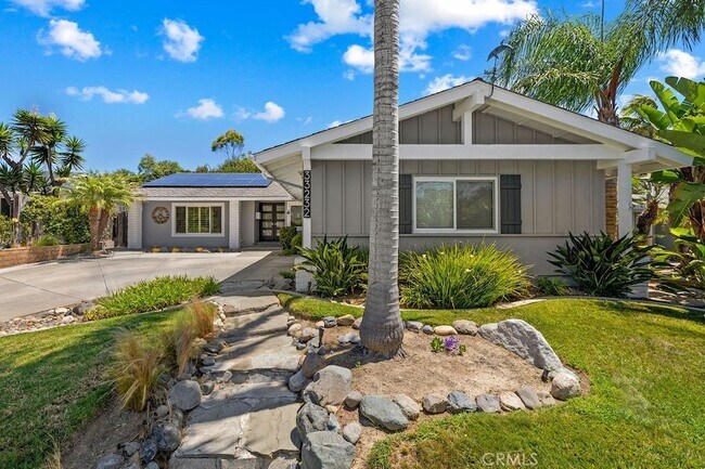 Building Photo - 33232 Sea Bright Dr