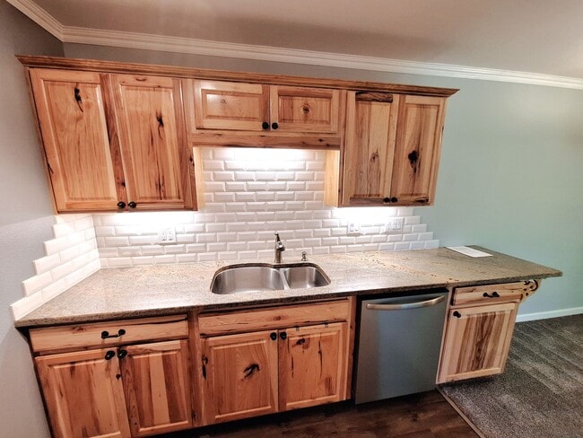 Building Photo - Quiet charmer- Upgrades abound, landry & u...