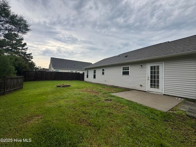 Building Photo - 199 Tylers Cove Way