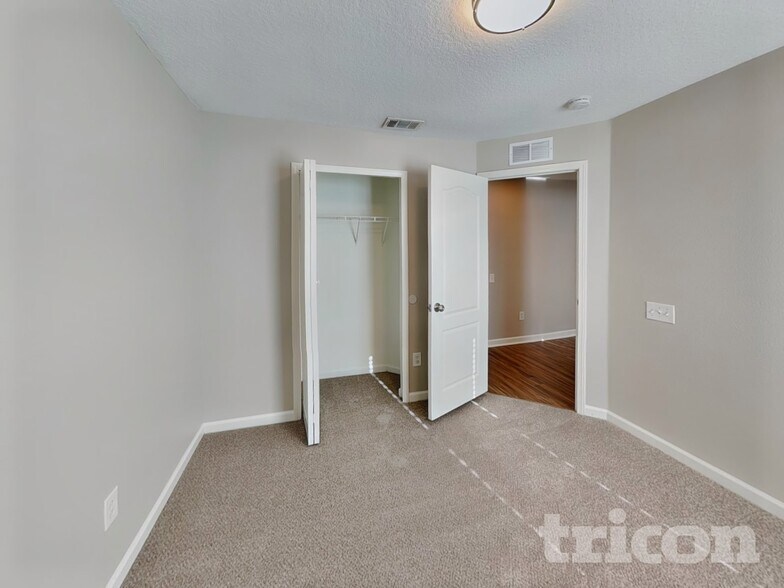 Building Photo - 12429 Cedarfield Dr