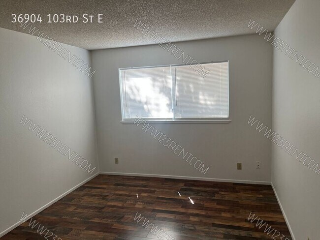 Building Photo - 36904 103rd St E