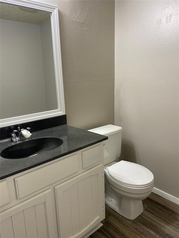 Building Photo - 1409 Courtney Pl
