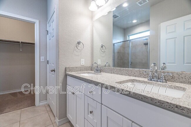 Building Photo - 10326 Rosalina Lp