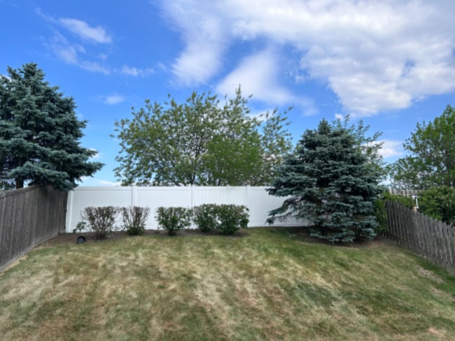 Building Photo - 25243 Colligan St