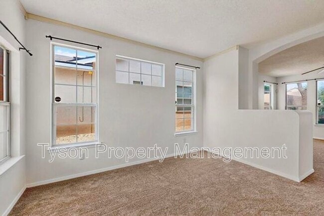Building Photo - 10027 Silverton Dr NW